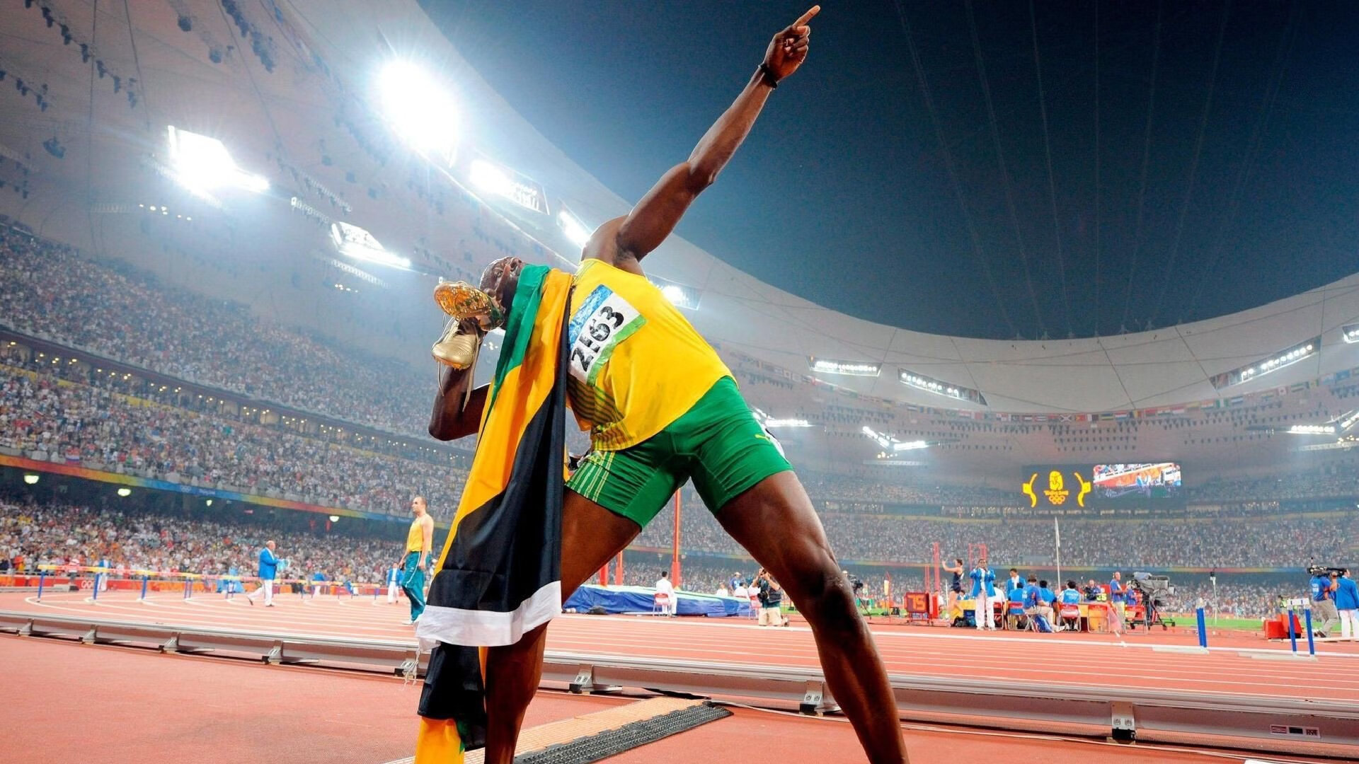 中国篮球用热爱书写信念,写中国篮球的小说